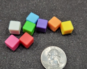 10mm Plastic Cubes
