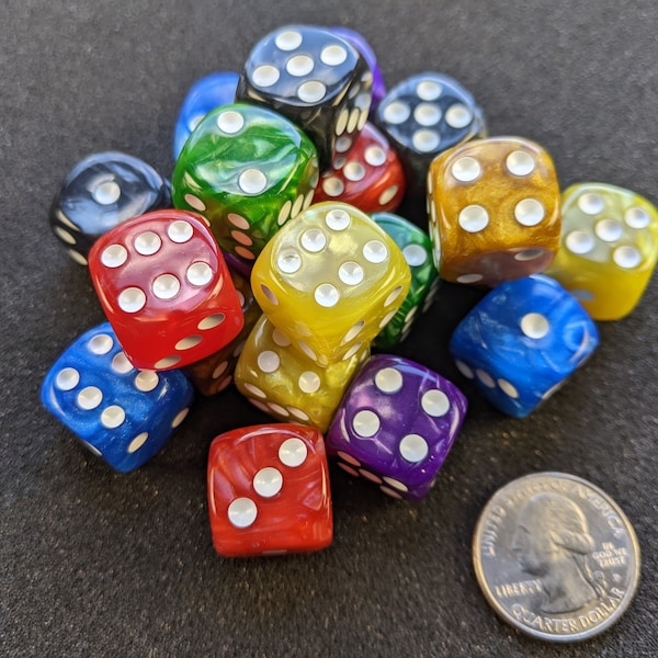 Individual and bulk swirled dice