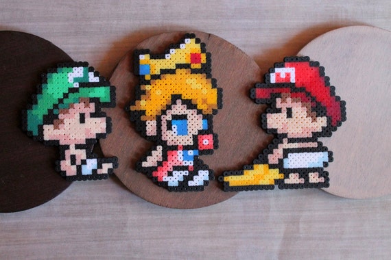 Figuras Pixel Bebe Mario Merchandising Nintendo Llaveros Etsy