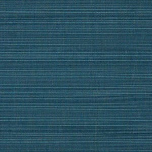 Könnte beinhalten: Nahaufnahme eines strukturierten Stoffes in Türkisblau mit horizontalem Streifenmuster. Der Stoff hat eine gewebte Optik mit subtilen Farbvariationen in den Streifen.
