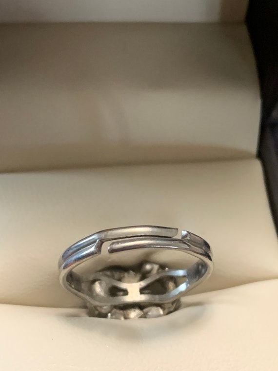 Interlocking Rhinestones Silver Ring - image 4