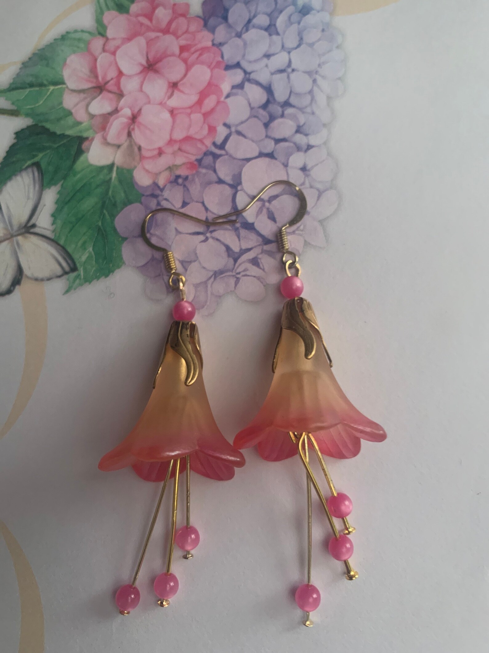 Lily earrings petite golden pinks main image 1