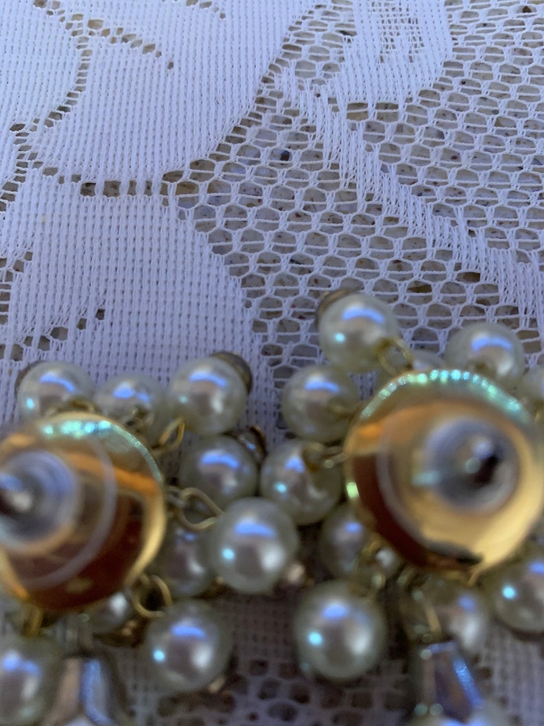 Cha-Cha Vintage Pearl Earrings