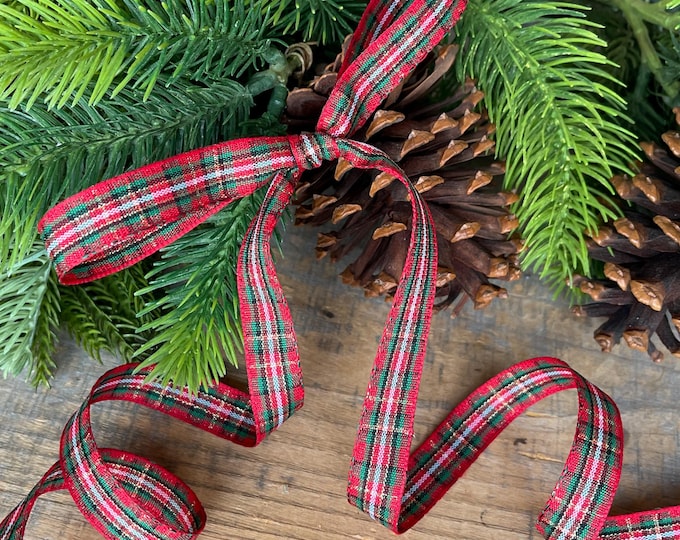 5/8" Traditional CHristmas Plaid, Unwired RIbbon, Gift wrap ribbon, #3 ribbon