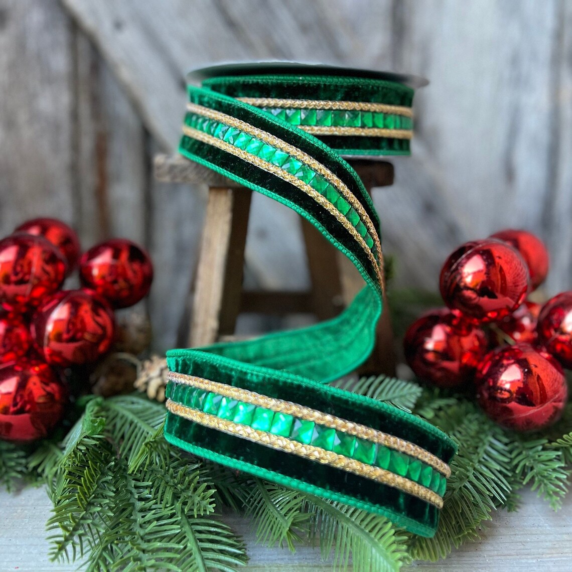 Green Emeral Cut Gemstones Ribbon, 1.5