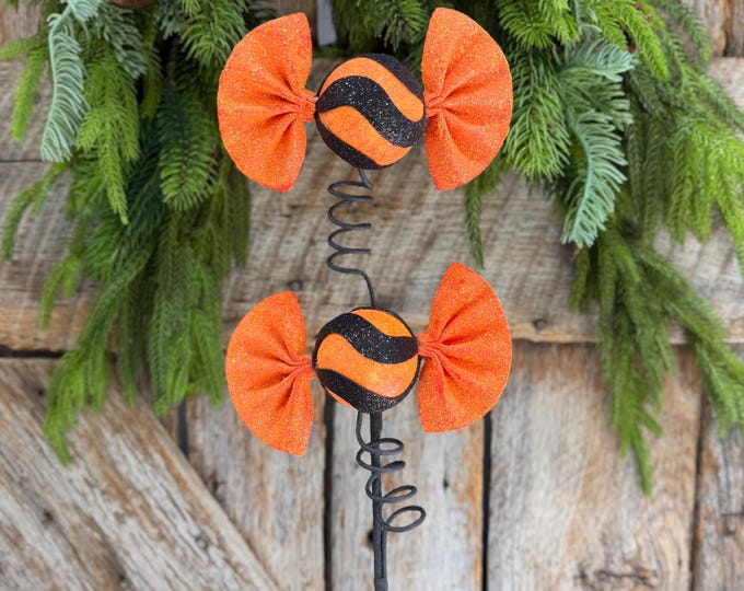 23" Orange Halloween Lollipop Spray, Halloween Floral Spray