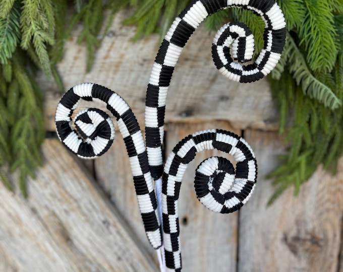 28" Black White Checkered Curly Spray, Halloween Spray, Floral Spray, Curly Spray, Black White Check Spray, 63407BKWT
