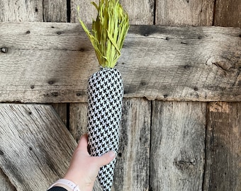 Houndstooth Carrot, Easter Decor, Easter Carrot, Black and Orange Carrots, Large Carrots, Plush Carrots, Wreath Supply, Wreath attachment