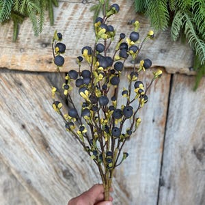 22&quot; Wild Blue Berry Fall Spray, Artificial Berry Spray, Berry Floral Spray,Dark Blue Berries, Navy Blue Berries, Fall Floral Spray, 65135-BL