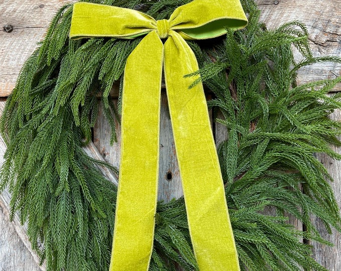 18" Lime Green Velvet Bow, Wreath Bow, Christmas Bow, Velvet Bow, Simple Bow, Unwired Bow, Bow for Christmas Tree, Bow for Wreath (bow only)