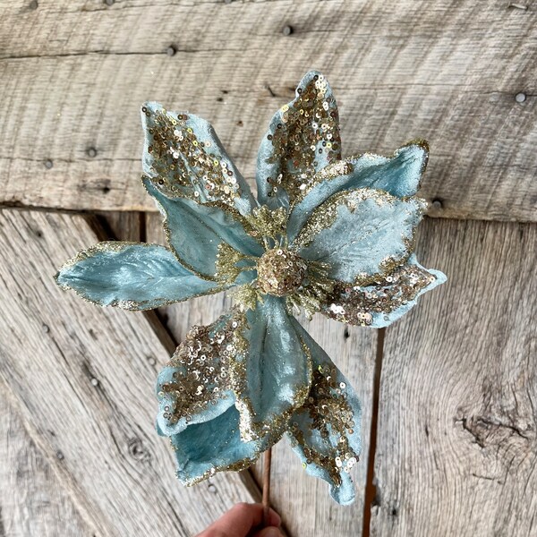 24" Aqua Blue Gold Velvet Sequin Magnolia Stem, Spray de Navidad enjoyado, Decoración de vacaciones, Suministro de corona, Decoraciones de árboles, Magnolia de Navidad