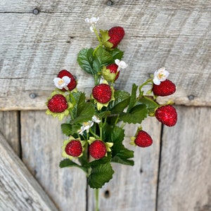 24" Strawberry Floral Bush, Fake Strawberry Spray, Summer Floral Spray, Summer Decor, Strawberry Decor, 62693SP24