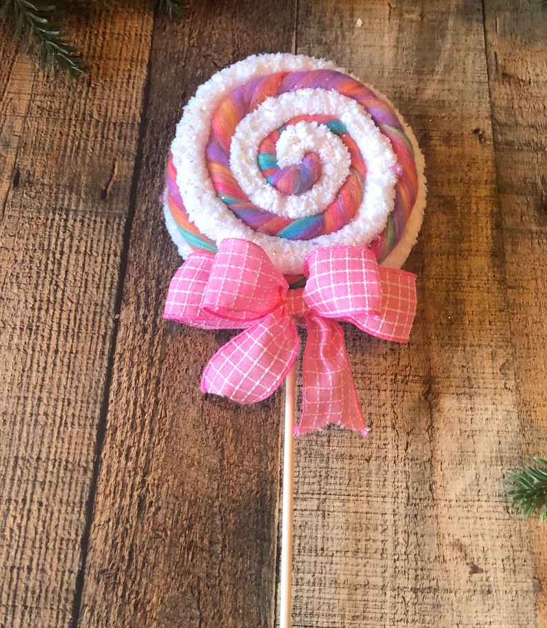 pink and white lollies