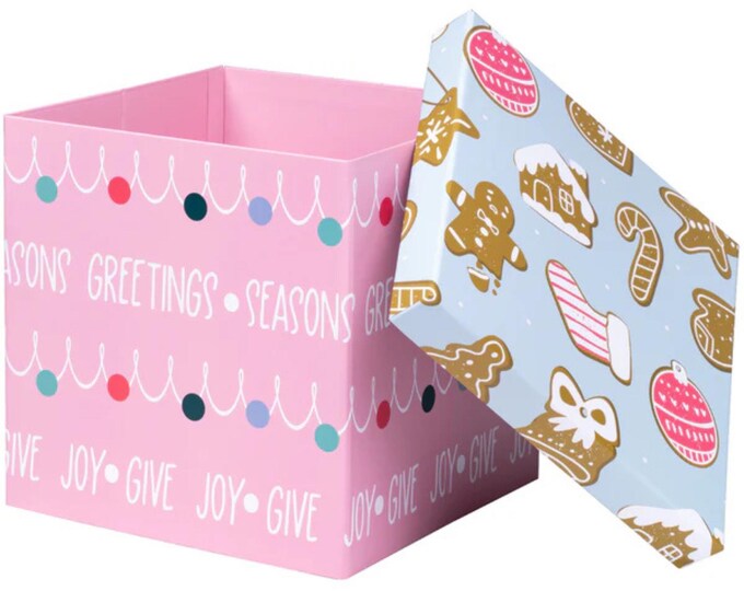9" x 9" x 9" Collapsable Holiday Gift Box w/ 2-pcs White Tissue Paper & Removable Lid | "Christmas Ornaments" Gingerbread Men Pink/Blue