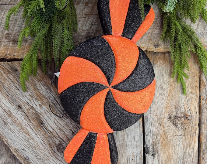 Orange Halloween Candy Lollipop Wreath Attachment