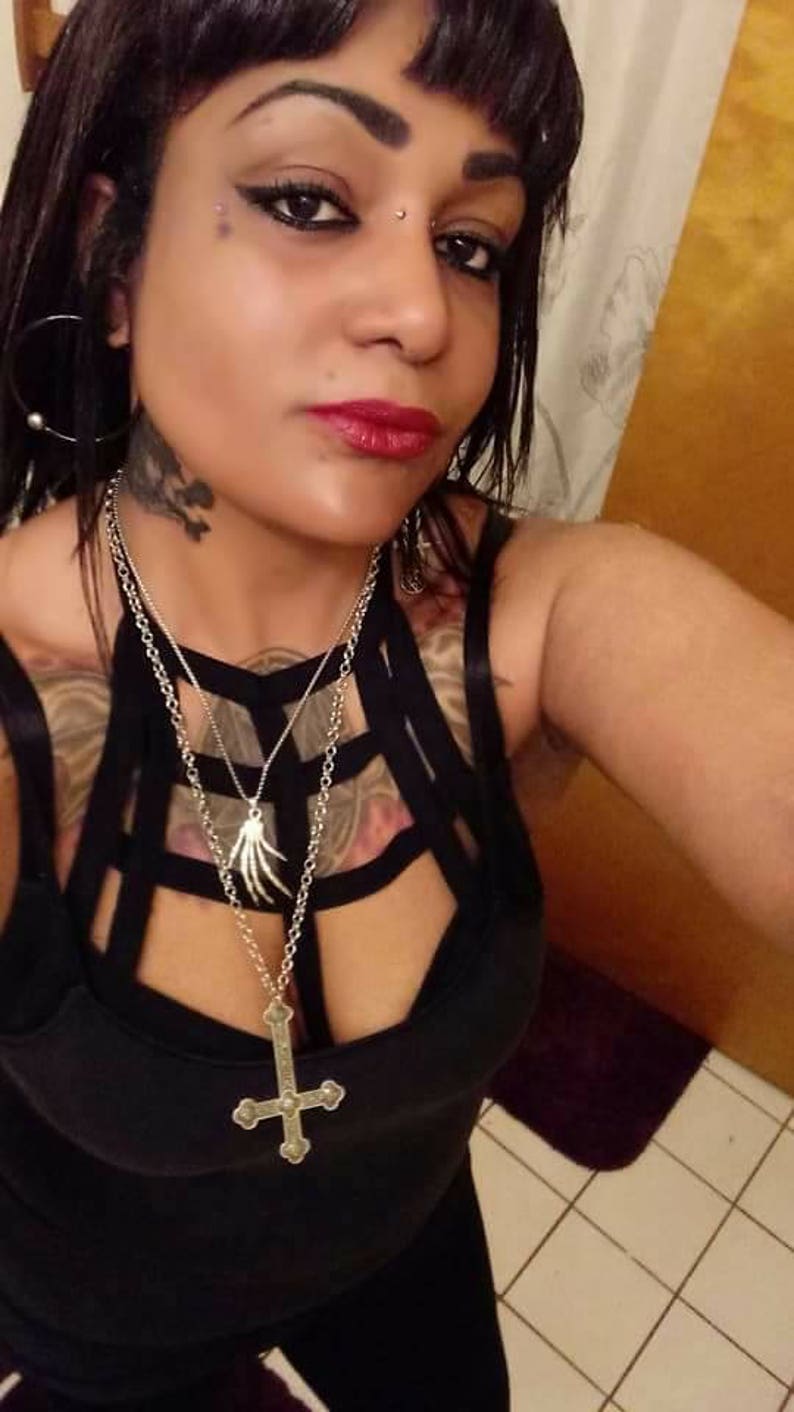 INVERTERAT KORS-halsband, upp och nervänt kors, sataniska smycken, ockulta smycken, viktorianskt, utsmyckat kors, euronym, norsk black metal bild 8
