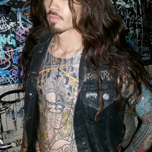 INVERTERAT KORS-halsband, upp och nervänt kors, sataniska smycken, ockulta smycken, viktorianskt, utsmyckat kors, euronym, norsk black metal bild 6