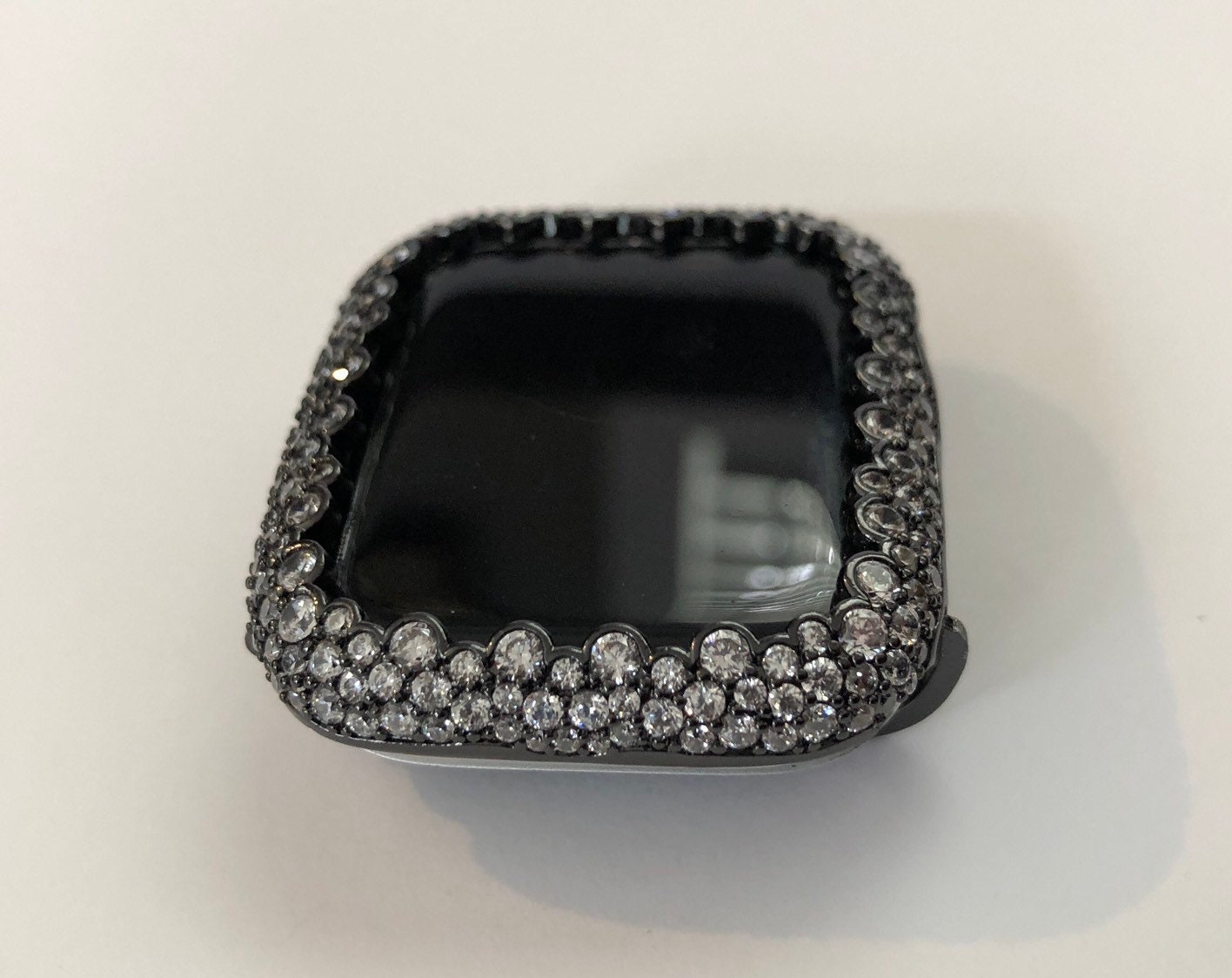 black apple watch series 3