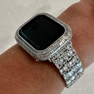Statement Apple Watch-band vrouw 40 41 44 45 mm stokbrood Swarovski-kristallen zilver en of Apple Watch-cover Lab diamanten rand Apple Watch-kast