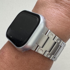 Series 10 Apple Watch Band 42mm 46mm Stainless Steel & or Titanium Color Apple Watch Cover Built in Tempered Glass Screen Protector