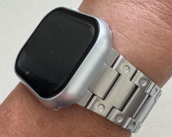 Series 10 Apple Watch Band 42mm 46mm Stainless Steel & or Titanium Color Apple Watch Cover Built in Tempered Glass Screen Protector