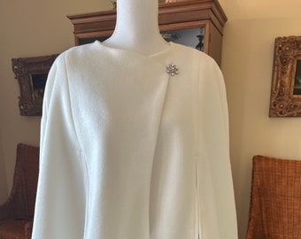 Bridal Cape Short Wedding Cloak