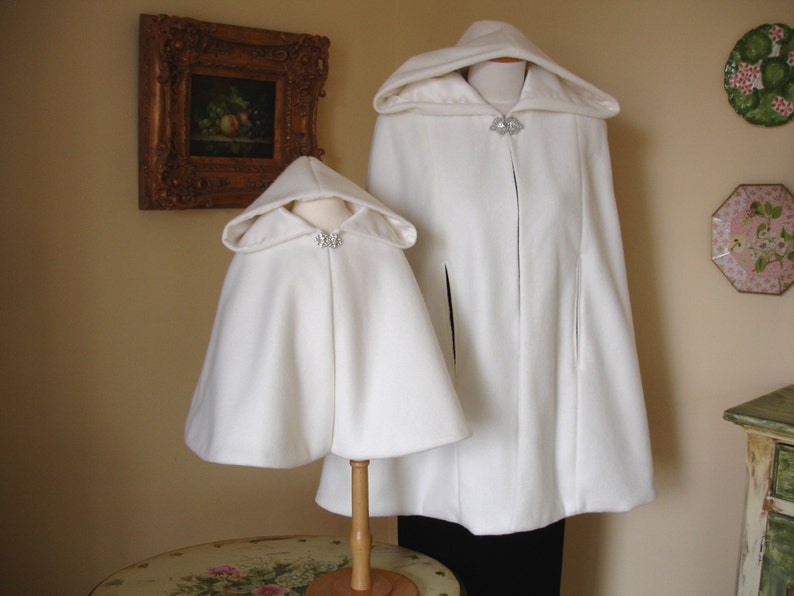 Wedding Cape Cloak, Bride Jacket Coat, Short Hooded Bridal Cloak image 8