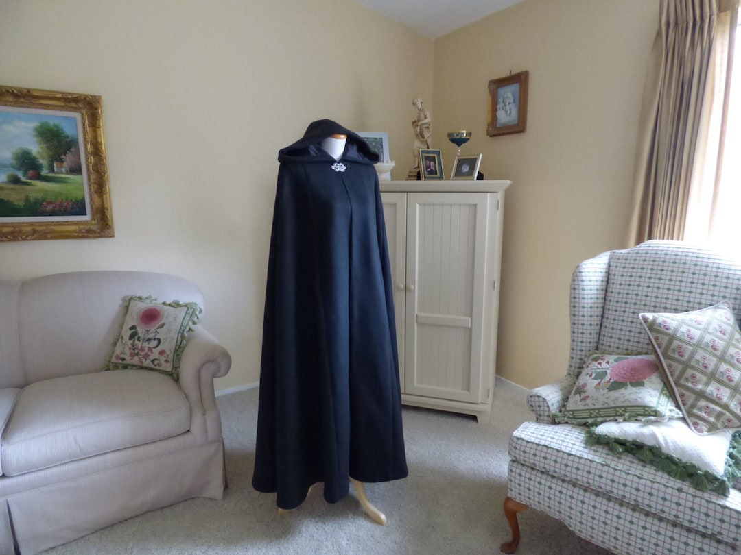 Black Hooded Bridal Cape Long Fleece Wedding Cloak - Etsy