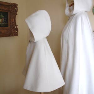 Hooded Bridal Cape, Short Wedding Cloak - Etsy