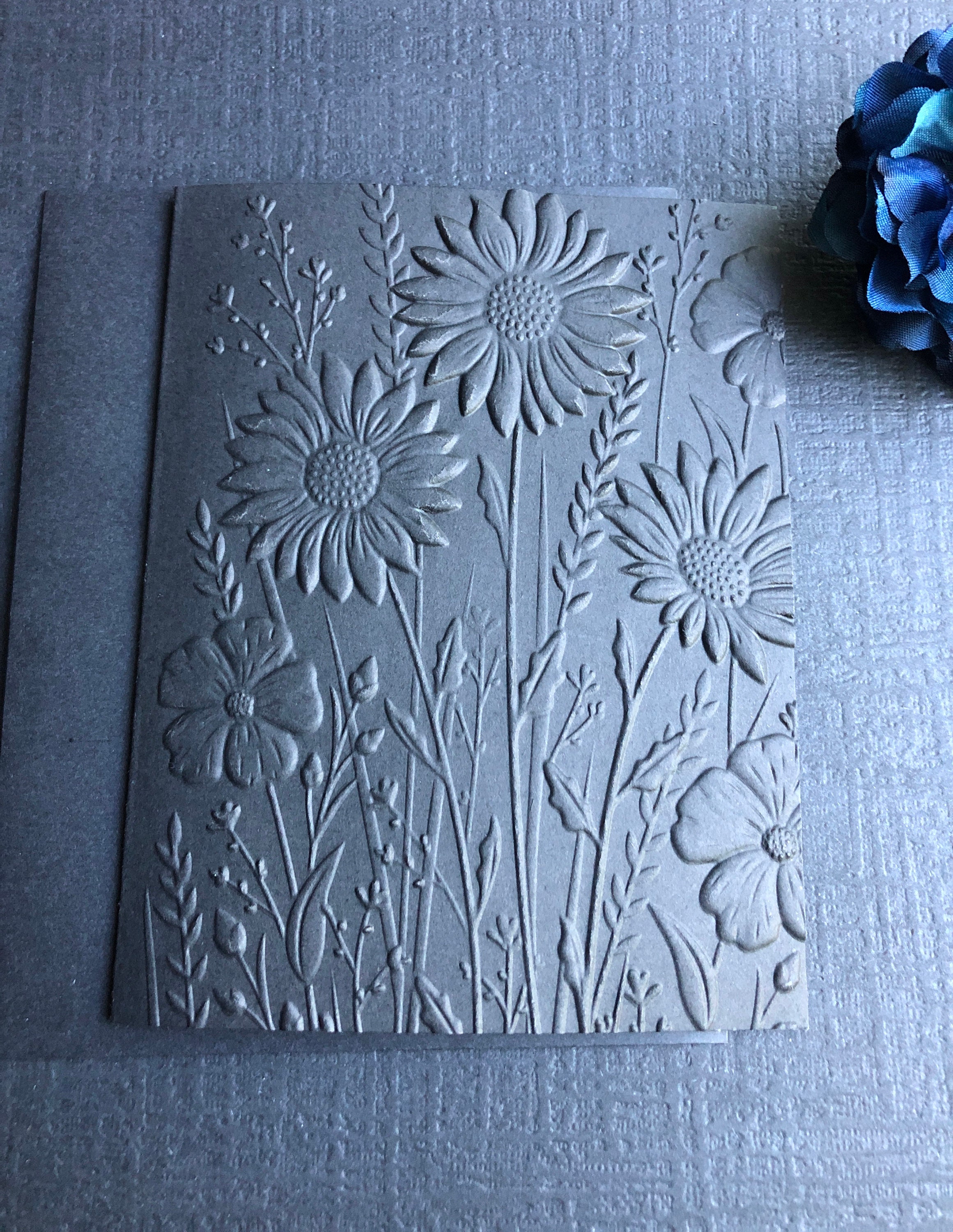 Embossed Black Floral Daisy Notecards, Set of 6 - Etsy