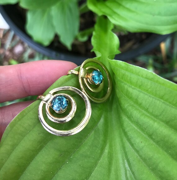Circle gold earrings & aqua stones: Lovely. Estat… - image 9