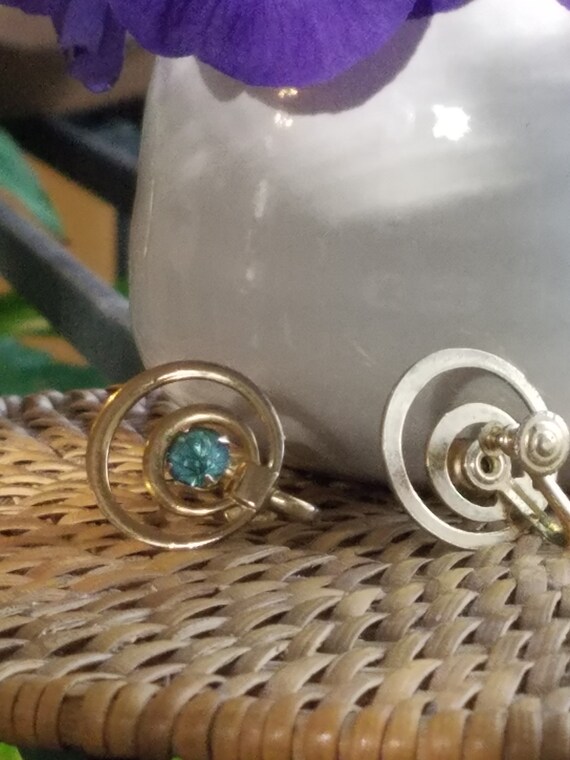 Circle gold earrings & aqua stones: Lovely. Estat… - image 7