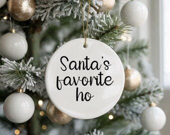 Adorno navideño favorito de Santa Claus, adorno navideño divertido, regalo de broma, amigo invisible, elefante blanco, regalo de adorno para ella en 2026, intercambio de adornos