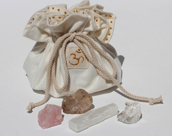 Crystal Therapy Kit in Soft Velvet Pouch, Earth Healing Tool Set in Flower of Life Bag with Gemstones, Gift for Lightworkers and Healers