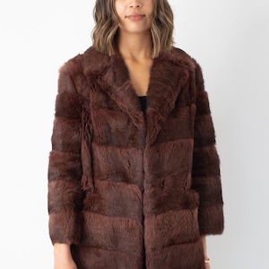 Second hand fur coats store