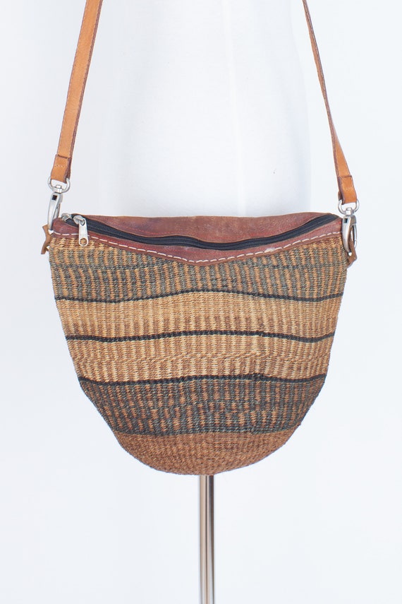 African Sisal Bag | 70s 1970s Tan & Brown Natural… - image 2