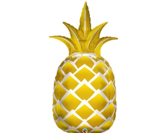 31". pineapple party. final flamingle. tropical balloon. tropical party. luau decor. luau balloons. party like a pineapple