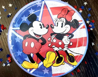9" Patriotic Mickey plates. Memorial Day decor. 4th of july party. Summer Party. Mickey balloons. Mickey 4th of july balloons.