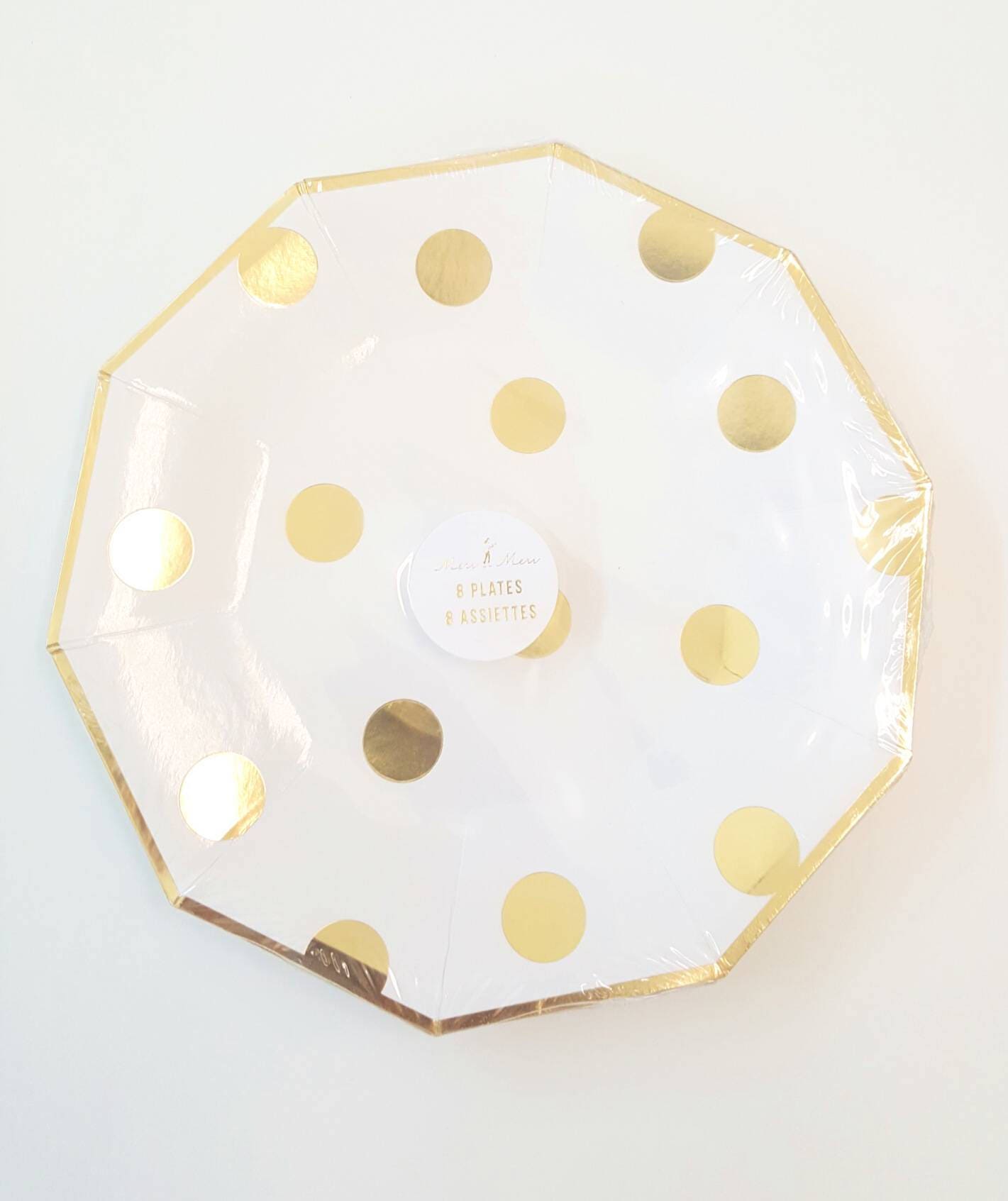 pink and gold paper plates