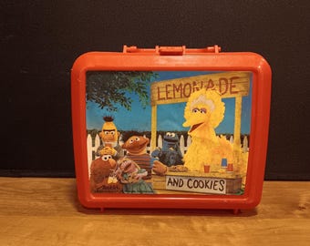 Vintage 1992 Aladdin Sesame Street Lemonade Stand Lunch Box
