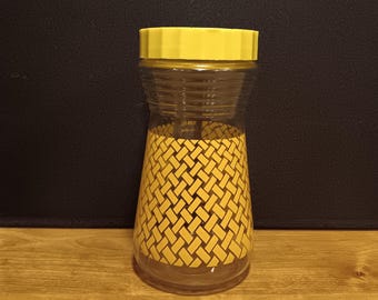 Vintage 1970s Yellow Juice Carafe