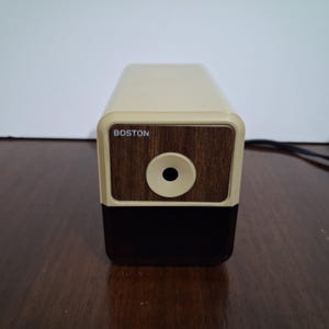 Elektryczna temperówka Boston Model 18 z lat 90.