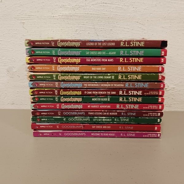 Vintage 90's Goosebumps Books