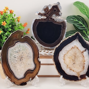 Dark Brown "Black" Agate Slice w/ Free Stand (Avg. 5.5-6.5 inches)
