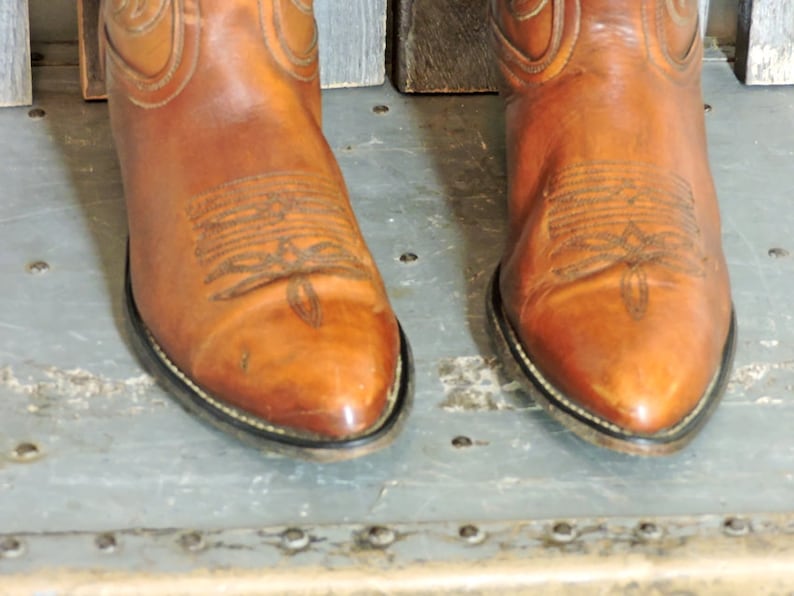 Vintage 70s cowboy boots mens 10 D 1970s Acme boots made in USA brown western boots
