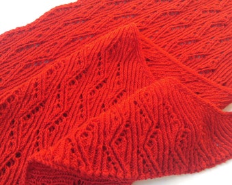 Lace Shawl Knitting Pattern, Triangular Red Shawl Knitting Pattern, Woolen Kerchief Knitting Pattern, Three-cornered Lace Knit Shawl Pattern