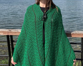 Knitting Pattern Brioche Shawl, Brioche 2 color Shawl Pattern, Knit Poncho Wrap Pattern, Chevron Women&#39;s Shawl Pattern PDF, Xmas Knit Gift