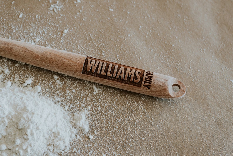 Wooden Spoon, Family Gift, Engraved Wooden Spoon, Personalized Spoon, Wooden Spoon, Gift for Her, Baking Gift, Cooking Gift, Engraved Spoon image 4