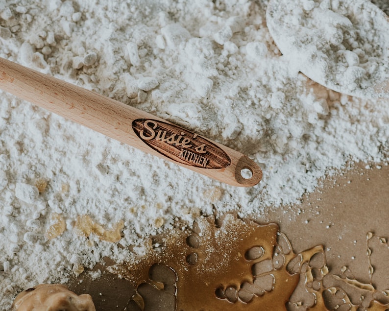 Personalized Wooden Spoon, Engraved Wooden Spoon, Personalized Spoon, Wooden Spoon, Gift for Her, Baking Gift, Cooking Gift, Engraved Spoon Bild 5