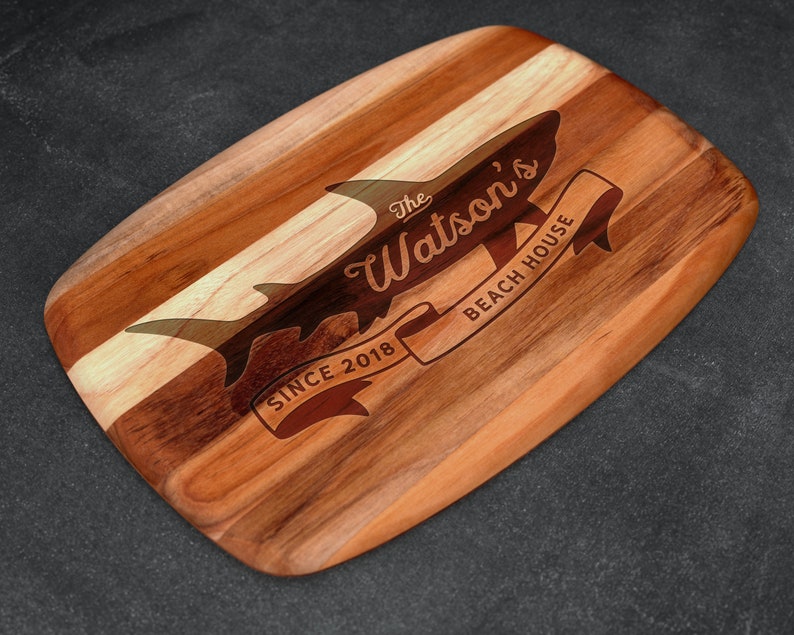 Great White Shark Sharks Kitchen Shark Decor Shark Art Teak Lake House Beach Decor Beach House Shark Shark Week Cutting Board